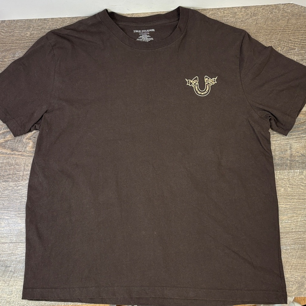 True Religion Brown Logo Graphic Tee – Size 2XL – 100% Cotton
